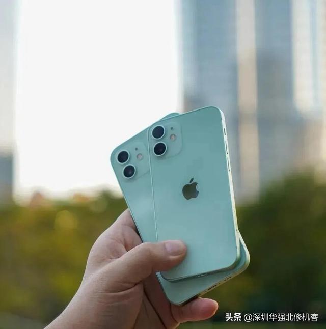 不少iPhone 12 mini用户报告锁屏灵敏度出现问题