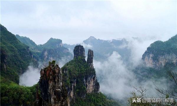 旅行柚子君:巍巍六龙山风景美如画