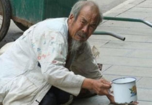 心理测试:四个乞丐,你会帮助哪个?测你三年后最大的成就是什么