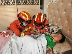 [你的育儿经]报告！墙缝里发现了“神兽”