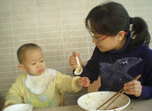 【你的育儿经】儿科医生：黑名单里的3种补汤，贵还没有营养，脾肺越喝越差