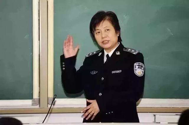 你的育儿经：6岁前给孩子立下这5个规矩，孩子长大后会感激你，父母别忽视