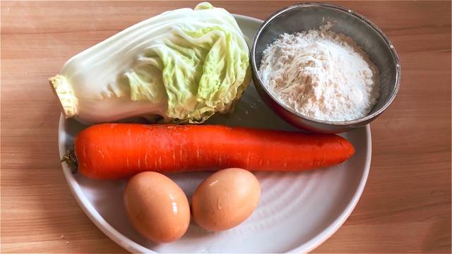 家常蔬菜早餐饼做法，柔软不发硬，营养丰富，老人孩子都爱吃
