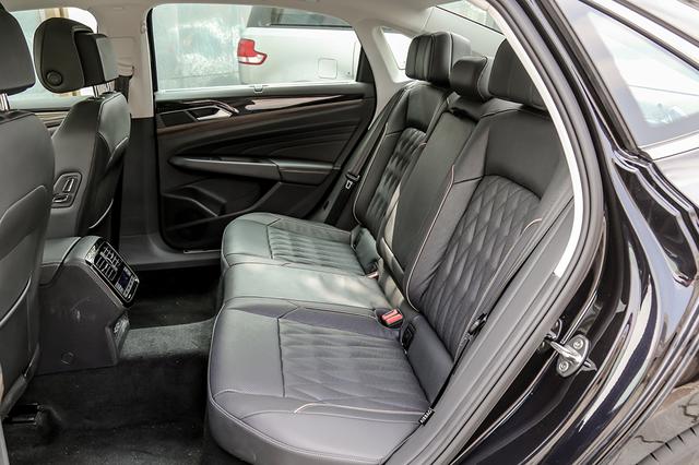 约吗旅行▲被疫情封印太久想自驾游？帕萨特的这些功能在高速上很有用