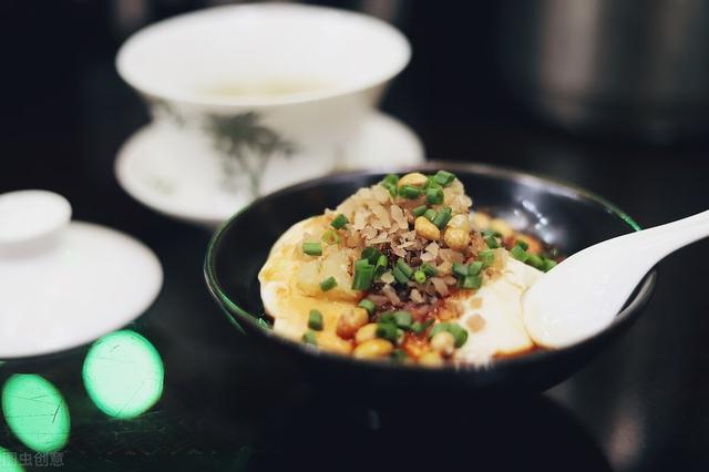 你知道豆腐是怎么制作出来的吗？怎么挑选吗？分为哪几种？