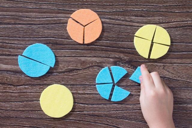『超级宝妈』数学启蒙常见的3个误区，家长要避开，别破坏孩子的“数学脑”