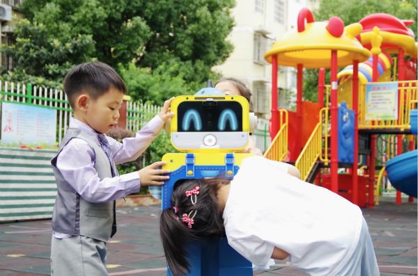 幸福的灯火|迎江区墨子巷幼儿园新宜分部：特殊的时光，“晨检机器人”陪伴你