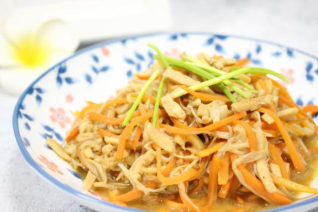 教你营养美味的芝香柠檬鸡，家里人连吃三天都不腻，一大盘不够吃