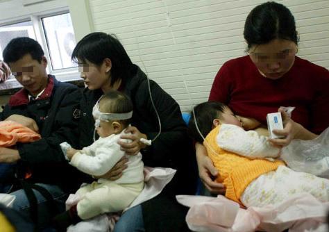 欢乐一家亲|一组图告诉你：产后一年内所有宝妈都要遭受的十种罪，心疼宝妈们