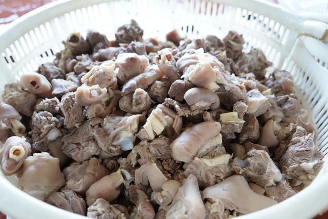 羊肉|在嘉过年：教你做红烧山羊肉