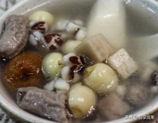 「超级宝妈」儿童开胃辅食做法推荐：美味鲜虾粥、开胃罗宋汤、小儿四神汤