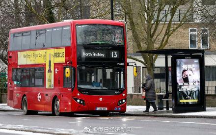 高薪诱惑下英国公交车司机跳槽开卡车