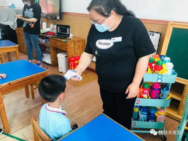 超级宝妈▲魏幼开学第一天：谱写初夏乐章