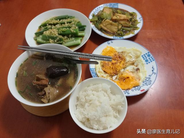 【超级宝妈】金牌月嫂推荐和自己总结的月子注意事项,有些弯路您可以避免。