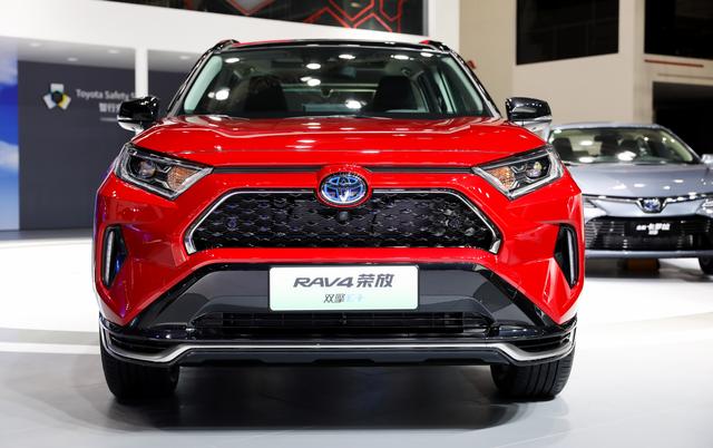 RAV4荣放双擎E+、奕泽IZOA双擎中国首发亮相