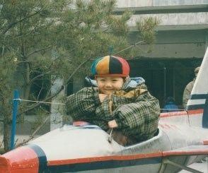 「fun娱乐」鹿晗三十岁生日,女友关晓彤零点送祝福甜蜜十足!