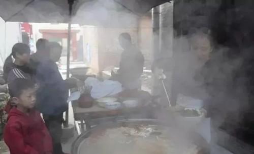 到三要不吃羊肉套，枉到三要！商洛名吃——三要羊肉套