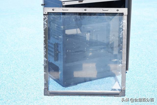 把万元硬件装进百元机箱？九州风神魔方110磁吸电脑机箱装机