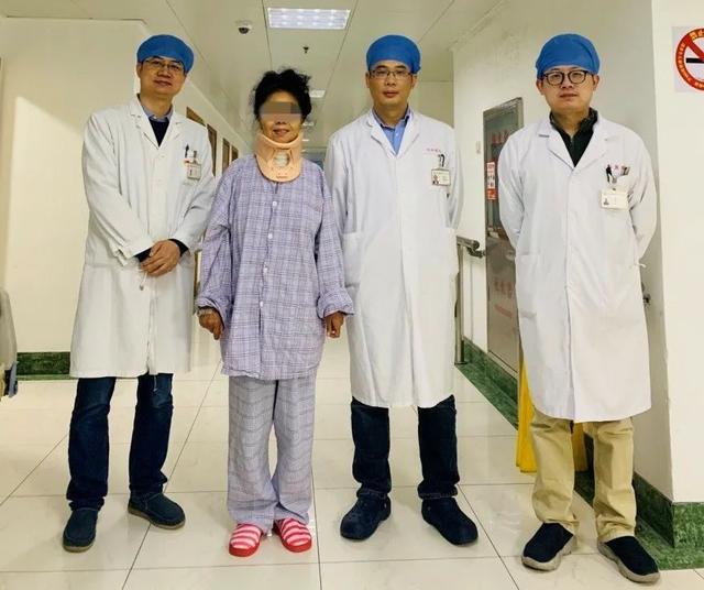 阿姨|手麻、头晕、脚发软……有这些症状，可能是颈椎出了问题