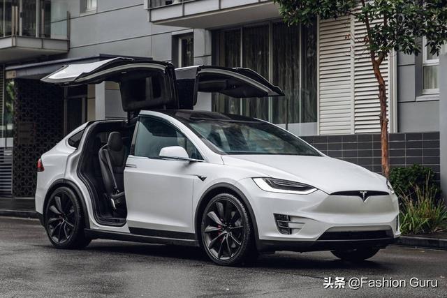 比利时黑客仅花费90秒即破解特斯拉Model X 门锁