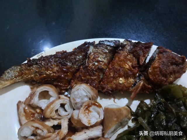 莆田老夫妻开店卖它，小菜随便搭，人均15块，食客：就认这个味