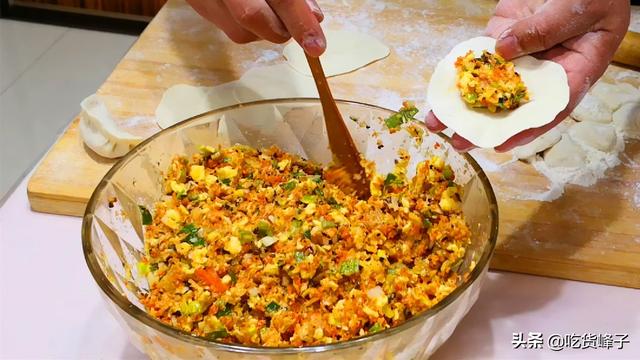 明日大雪，别忘记给家人包这2种馅的饺子，便宜又营养，好吃不腻