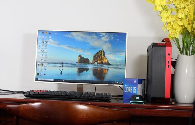 帮女性朋友装一台ITX主机：小板配小箱，一切都刚刚好