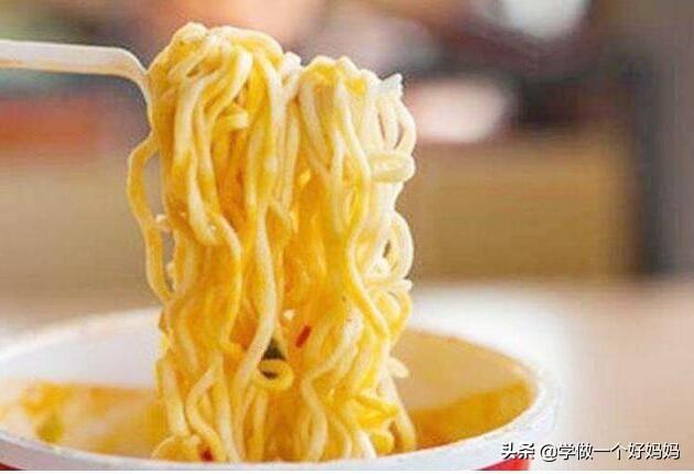 傻丫头的小幸福|怀孕之后还能吃泡面吗？听听专家怎么说，答案让人惊讶
