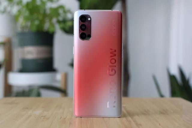 外观靓丽的OPPOReno4Pro，轻薄才是它最大的亮点