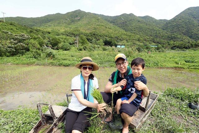 公公霍震霆谈儿媳郭晶晶：“对外人温柔，在家就一点面子不给我”