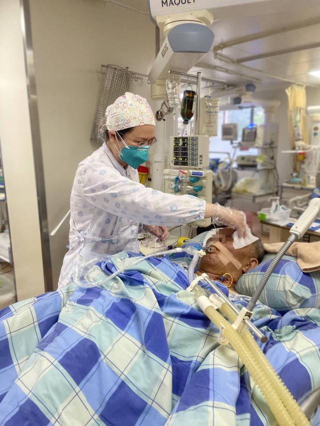 病人|仁爱医患故事④丨重症肺炎患者生命尽头用手机向我发来三个字：你很好