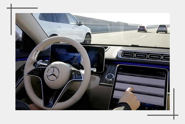 特斯拉热衷自动驾驶革命，奔驰坚持进化论