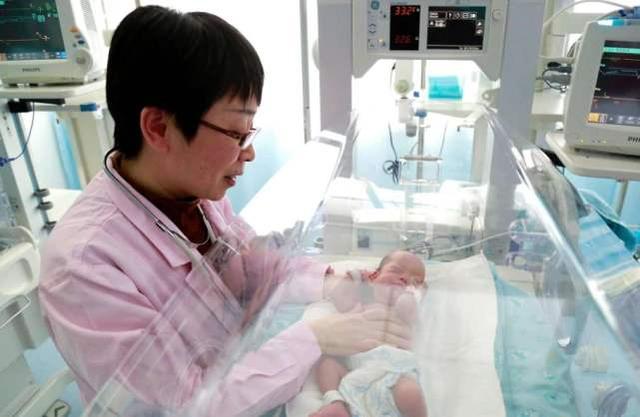 超级宝妈|B超已看清胎宝五官，医生却说孩子不能要，全因爸爸的这个坏习惯