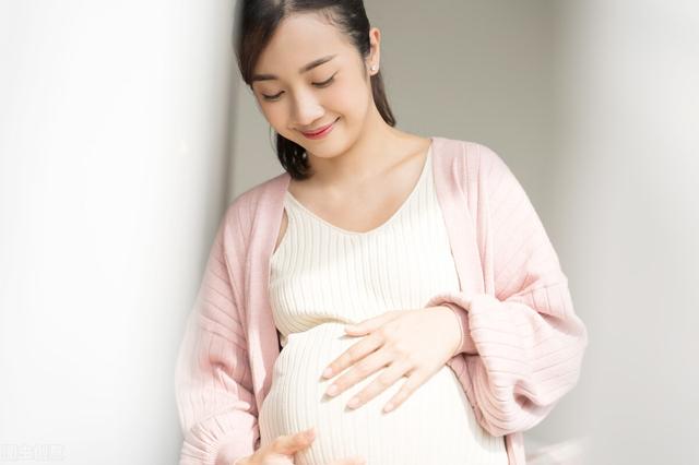 孕期初乳用不用“挤”？准妈妈别担心，做好这些保养助力宝宝成长