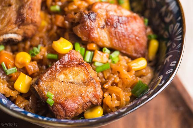 饭菜一锅就搞定的电饭煲焖饭食谱来了，轻松简单还美味，学起来