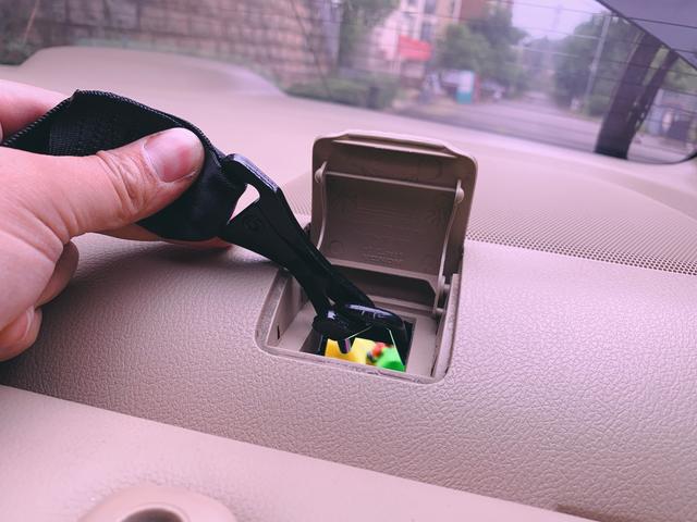 超级宝妈|安全座椅怎么选？德国Osann欧颂NIK360旋转安全座椅