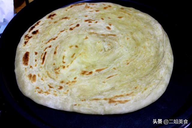二姐|不做油酥，也不用醒面，教你做盘丝饼，三分钟烙一张，多层还好吃