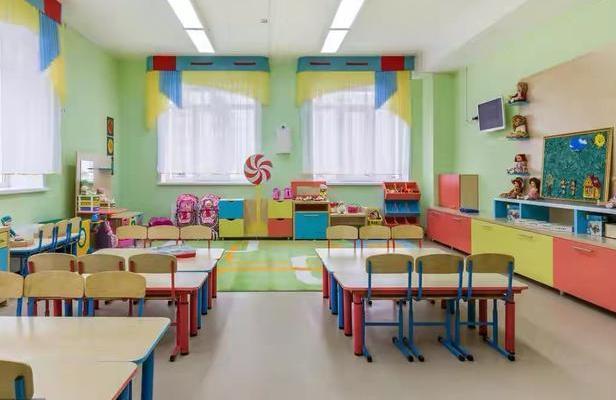 你的育儿经|4岁孩子放学回家，用手抓裤子说不能尿尿，脱下裤子妈妈就炸了