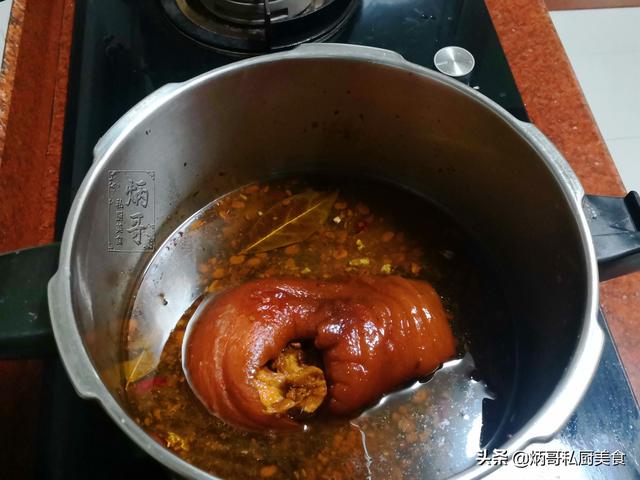 冬补，吃鸡鸭鱼不如吃它，一个炖一锅，咬一口满嘴香，儿子最馋它