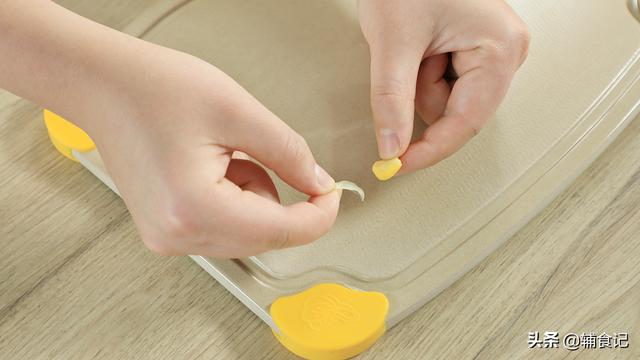 【你的育儿经】一道既合你意，又合宝宝胃口的辅食已备好，试过的妈妈都说好