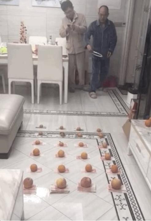 【你的育儿经】疫情宅在家会让男人体会到坐月子为啥会抑郁？别开玩笑了