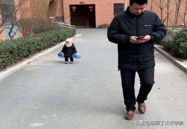 有趣的爱|精致老爸守护女儿童话梦引百万人围观，谁说男人带不了娃？