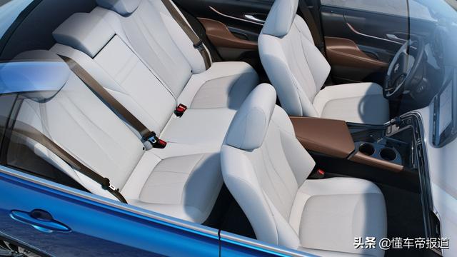 新车 | 丰田亚洲龙同级，售35万元起，新Mirai日本上市