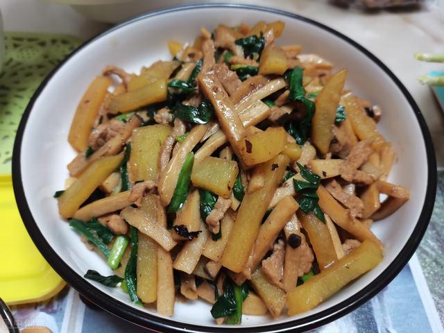 蚝油杏鲍菇，鲜香软嫩超下饭，吃过就会爱上的营养家常菜，超简单