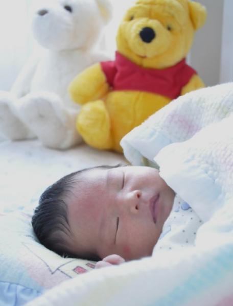 「你的育儿经」照顾新生儿，被誉为“怀孕第四季”，过来人的建议，帮你顺利度过