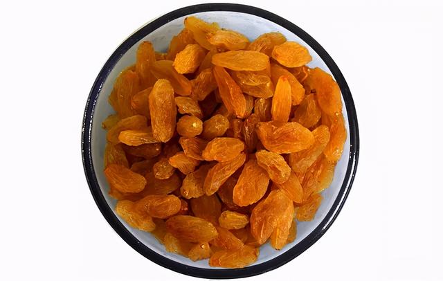 葡萄干|葡萄干加它泡一泡，补肝肾、养气血、降血压！名老中医都爱吃