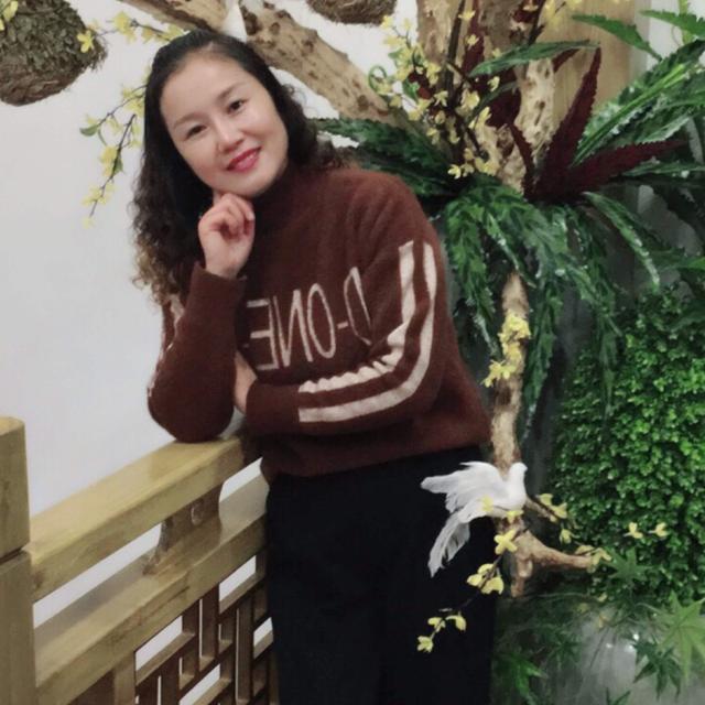 45岁的大姐啊,那个男人才30岁,人家凭什么要娶你?醒醒