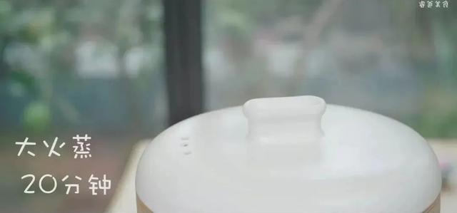 你的育儿经▲冬天孩子易感冒，常吃这款辅食，润肺止咳，宝宝少感冒，雪梨蒸糕
