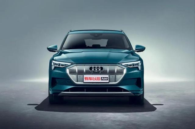 对比特斯拉Model X奥迪e-tron到底有多“稳”