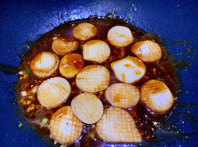 杏鲍菇这样吃，鲜香入味，口感不比肉差，营养还丰富